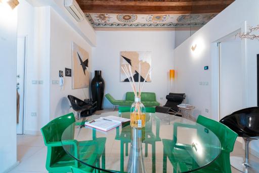 Delle Scienze 11 - Housity