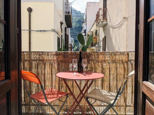 Romantic Flat on the seaside - Housity