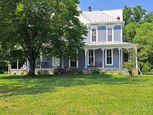 Leslie Manor - Housity