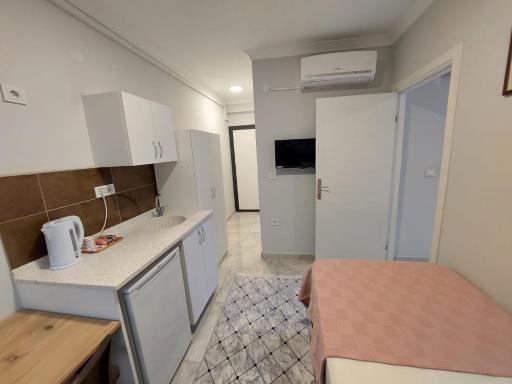 KARACA SUITES & APART - Hizvo