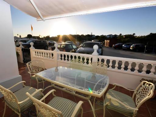 Apartamento en puerto sherry junto a la playa con vistas - Housity