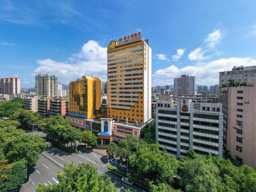 Vienna Hotel Qingyuan City Square Lianjiang Road Hotel - Hizvo