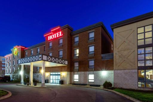 Super 8 by Wyndham Lachenaie/Terrebonne - Housity