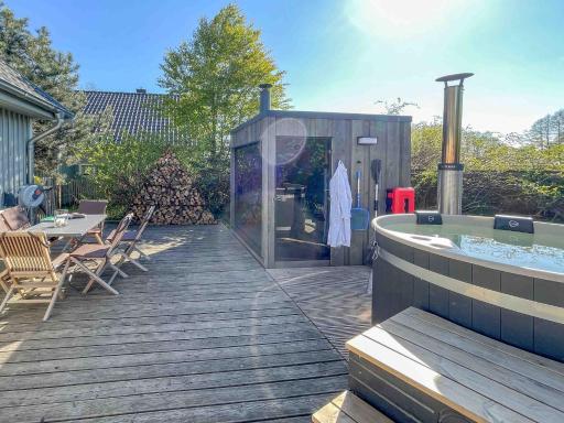 traumHaff Bootsmanns Domizil Kamin, privates NORDICSPA, Boot in Rieth am See - Housity