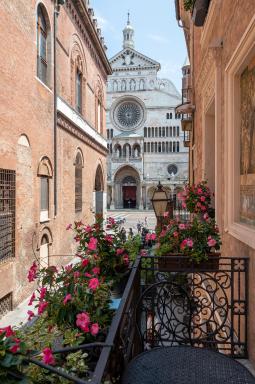 Hotel Duomo Cremona - Housity