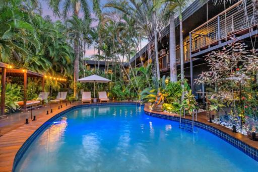 The Palms At Palm Cove - Housity