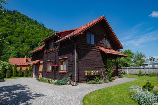 Beachfront Знакова Хата - Housity