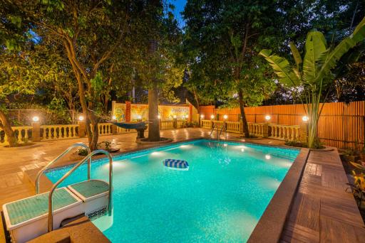 SaffronStays Grandiosa - 4 BDR pet-friendly, pool villa Khandala - Housity