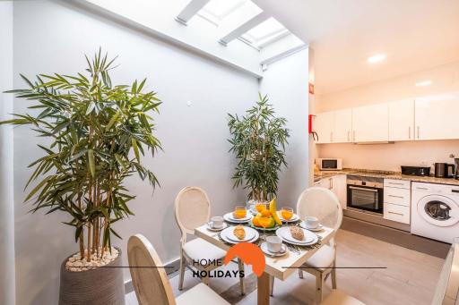 #096 Casa Antonieta 1 by Home Holidays - Housity