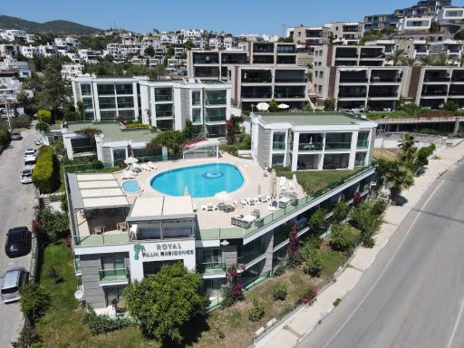 Royal Palm Residence - Housity