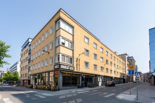Modern 1BR Apartment with Sauna & Best Location - Hosted by 2ndhomes - Housity