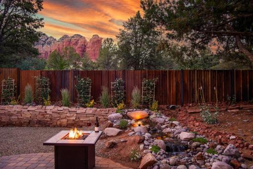 WEST SEDONA RETREAT w/ VIEWS of Coffee Pot Rock! - Housity