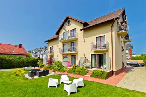 Pokoje Gościnne IDALIA - Housity