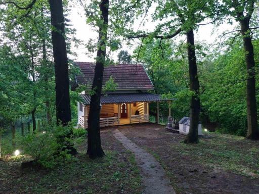 Vikendica u šumi - Kosmaj - Housity