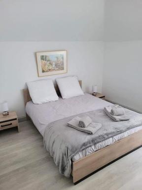 Maison Cosy en bord de rivière - Housity