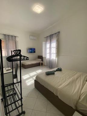 Lavica airport Catania B&b - Housity