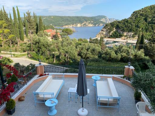 Thalassa Studios - Housity