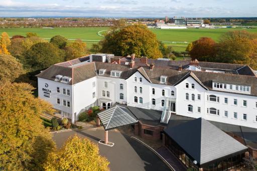 Delta Hotels by Marriott York - Housity