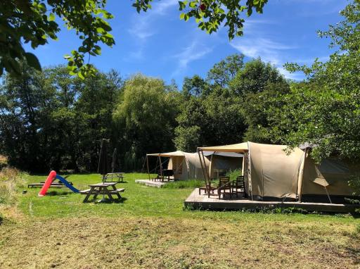 Glamping Resort Bousset - Housity
