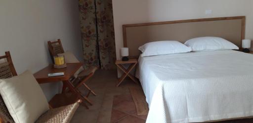 Cottage La Roccia - Housity