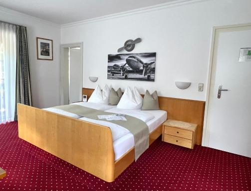LANDHAUS luise - Housity