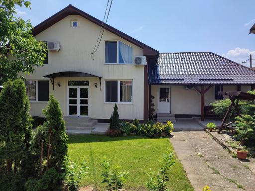 Casa Laur - Housity