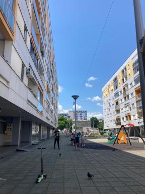 Lakoja garsonjera - Housity