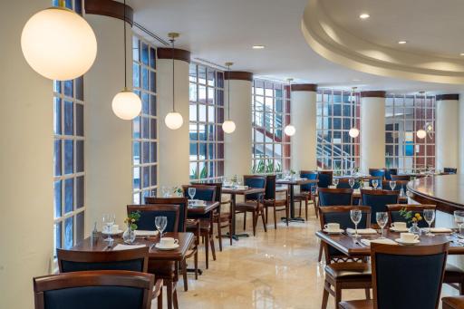 Miami Marriott Dadeland - Housity
