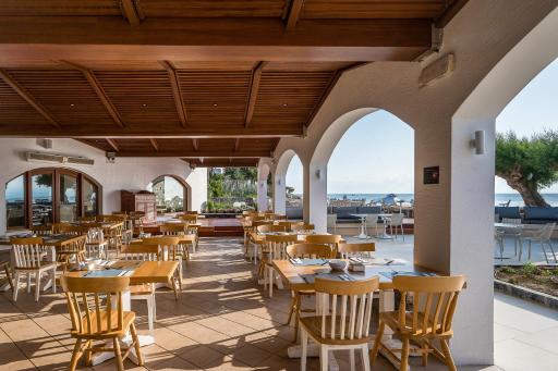 Creta Maris Resort - Housity