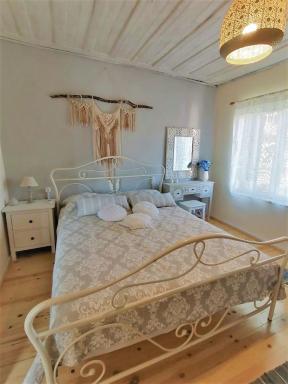 Maria's traditional house - Housity