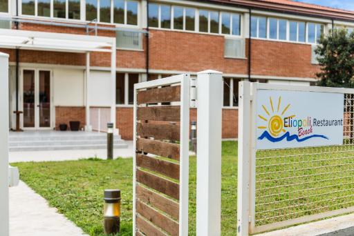 Eliopoli Beach Hostel & Restaurant - Housity