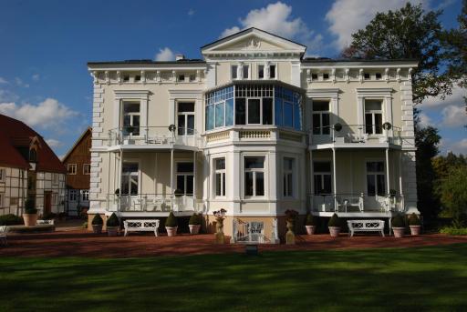 Gut Kump Gastronomie und Hotel - Housity