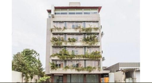 HOTEL RAJ SHIKHAR - Housity