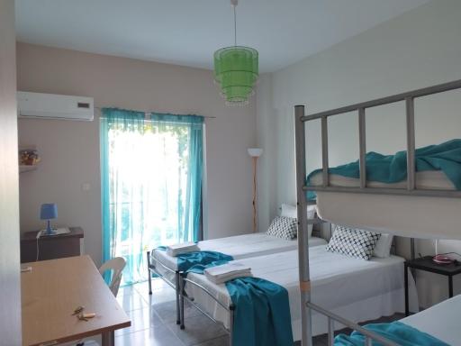 Vacations in Patra Rooms - Housity