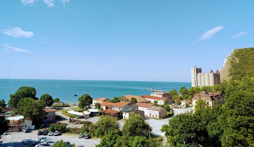 EIK Apartmány - Housity