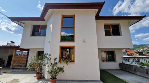 Guesthouse Rose - Housity