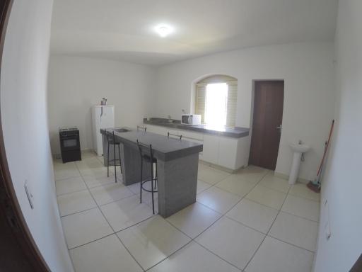 Quartos Delfim Moreira - Housity