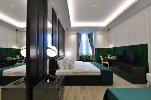 Royal Wellness and Spa - Housity