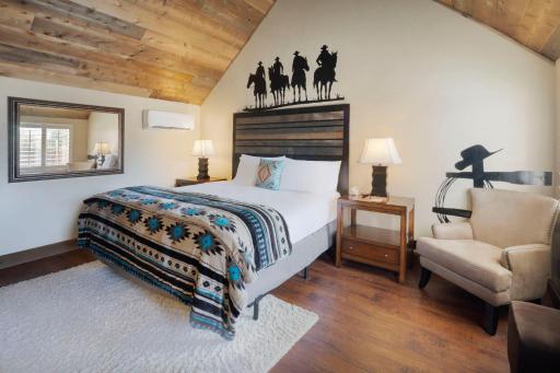 River Rock Inn B&B - Housity
