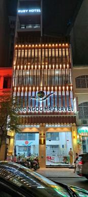 Ruby Hotel - Housity