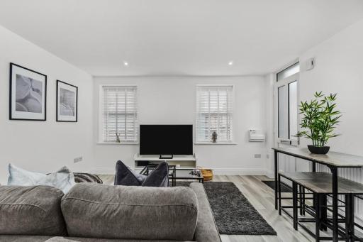 Plymouth Central Apartment Sleeps 4 - Housity