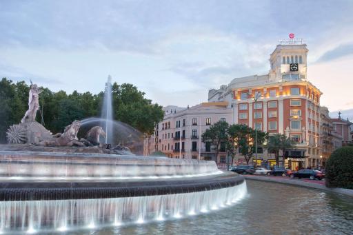 NH Collection Madrid Paseo del Prado - Housity