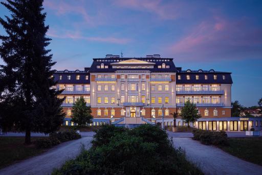 Harvey Spa Hotel - Housity
