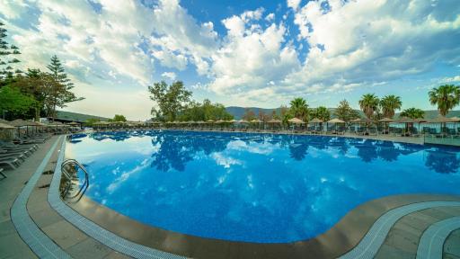 Bodrum Holiday Resort & Spa - Housity