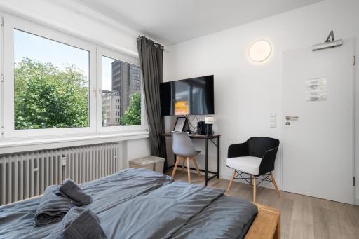Apartment 6, direkt am Bahnhof - Housity