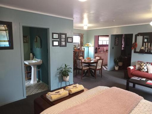 ART DECO 1930s Design - Housity