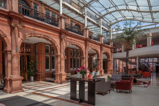 The Crown London, WorldHotels Distinctive - Housity