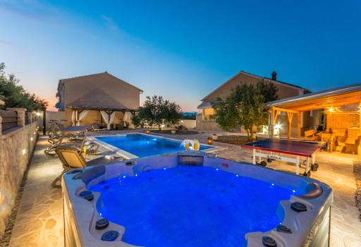 Villa Branko - Housity