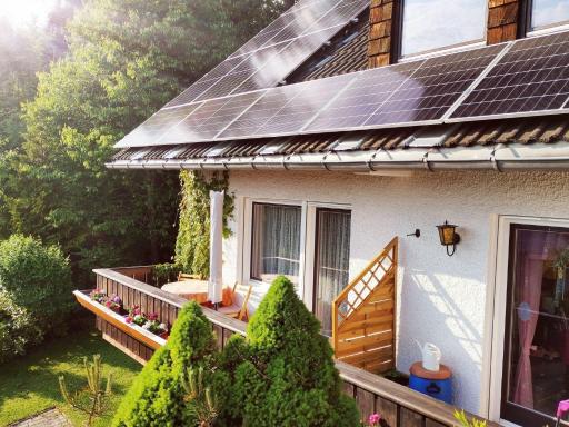 Haus-Daxberg-idyllisch-gelegen-im-Bayerischen-Wald-Ferienwohnung-mit-Zimmer-Kueche-Bad - Housity