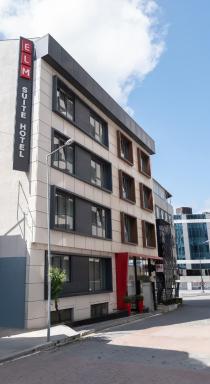 Elm Suite Hotel - Housity